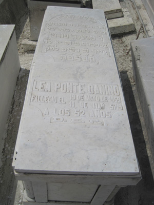 Stèle de danino lea