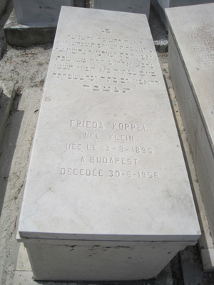 Stèle de koppel frieda