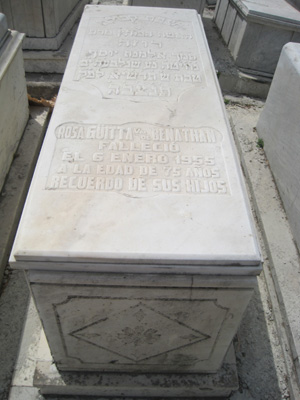 Stèle de benathan rosa