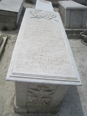Stèle de dodo clara