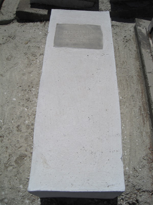 Stèle de salama sol