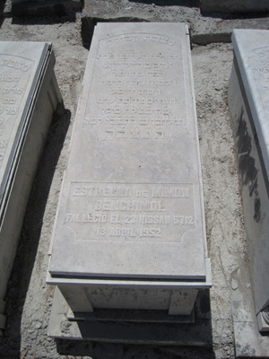 Stèle de benchimol estrella