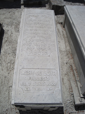 Stèle de loya mery