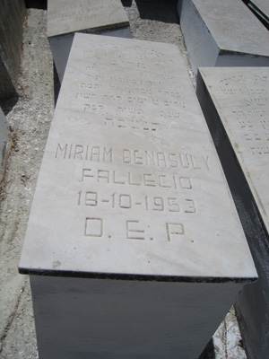 Stèle de benasuly miriam