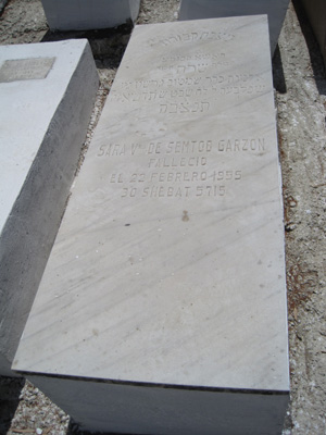 Stèle de garzon sara