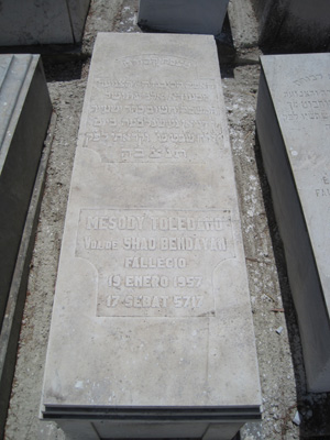 Stèle de toledano messody