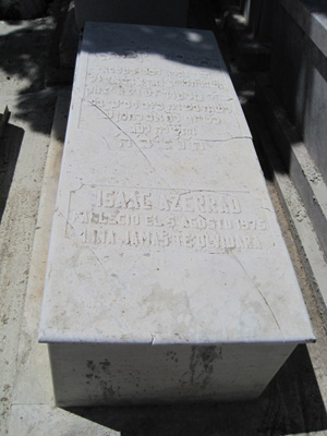 מַצֵּבה פון azerrad isaac