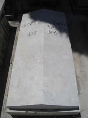 Stèle de dayan messody