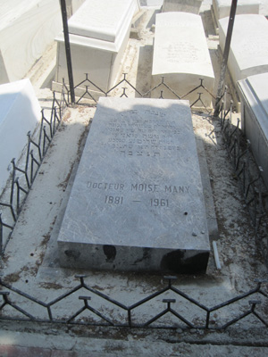 Stèle de many moises