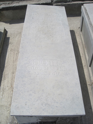 Lápide de auday rafael