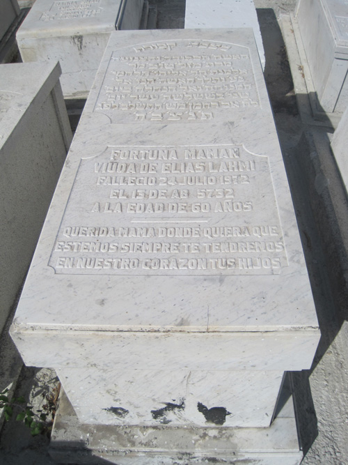 Stèle de maman fortuna