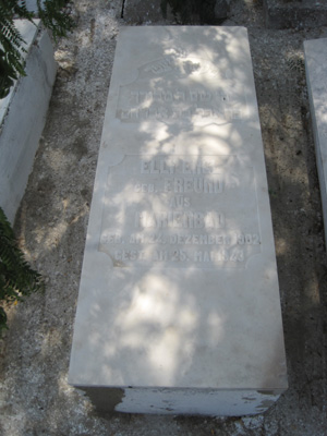 Stèle de angel elie