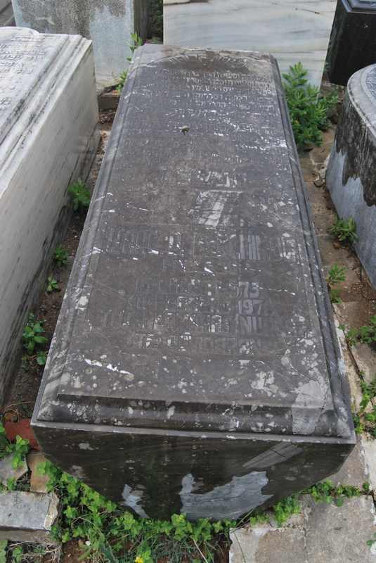 מַצֵּבה פון benchimol isaac