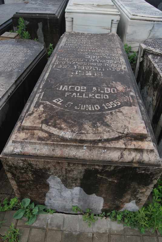 Stèle de albo jacob