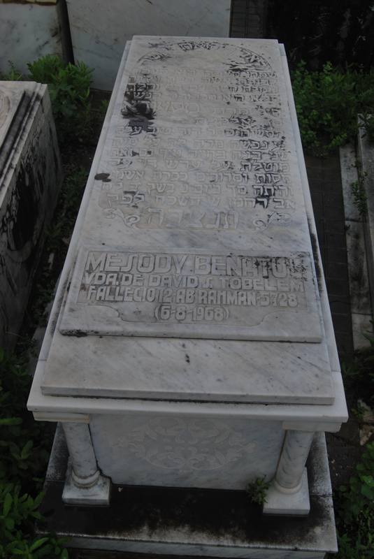 Lápide de tobelem mesody