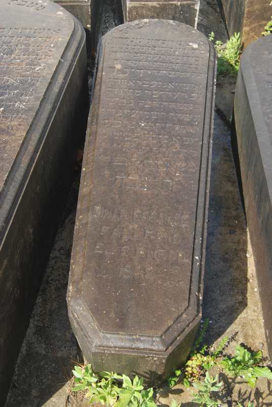 Stèle de essayag dinar