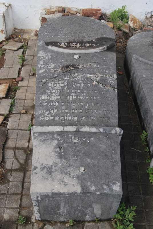 Lápide de jalfon leon