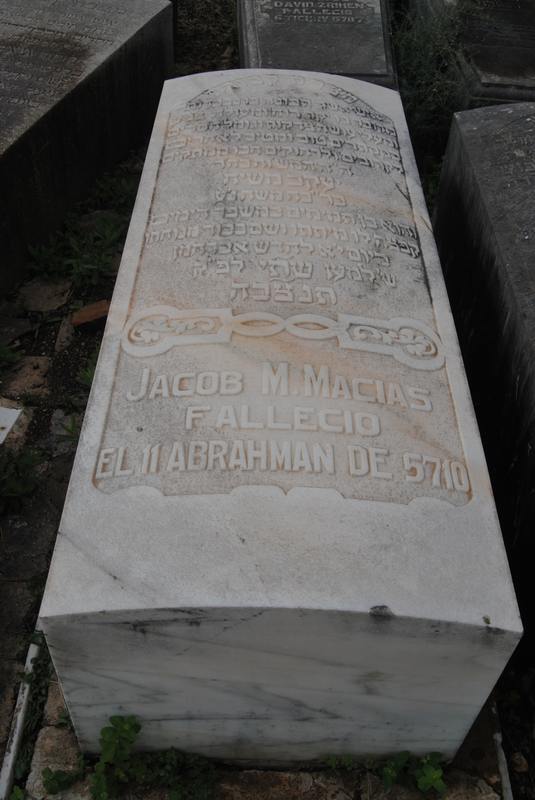 Stèle de macias jacob