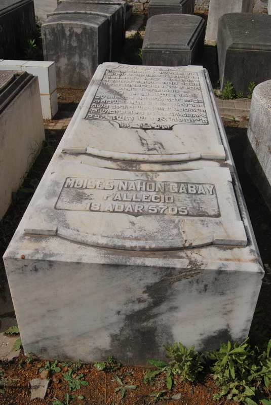 Stèle de nahon gabay moises