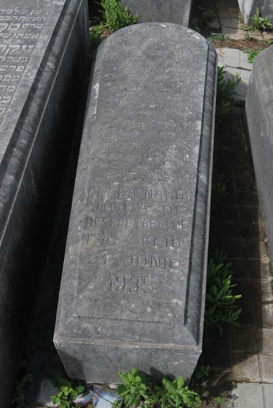 farache clara का स्मारक