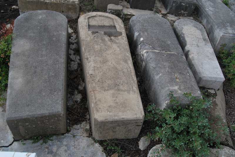Estela de botbol simon