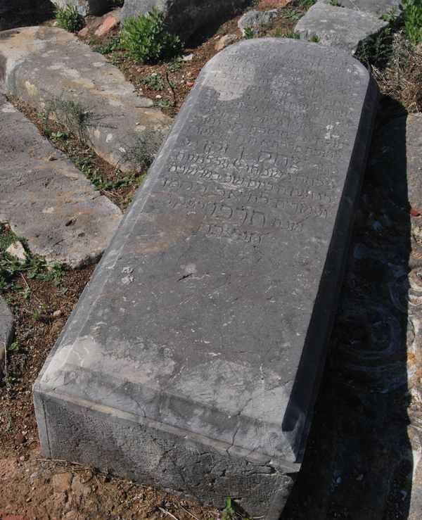 Estela de benzaquen isaac