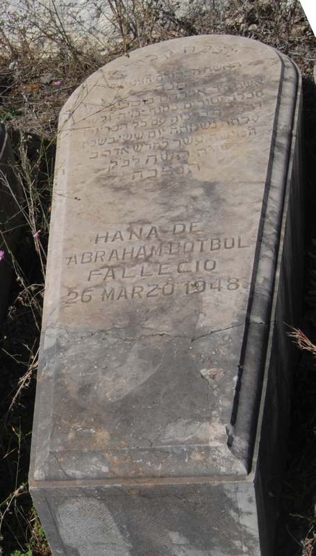 Estela de botbol hana