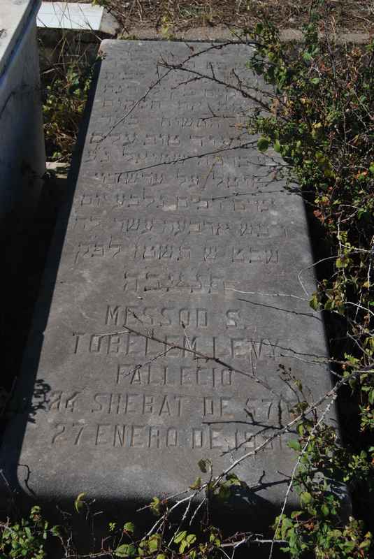 Lápide de tobelem levy messod