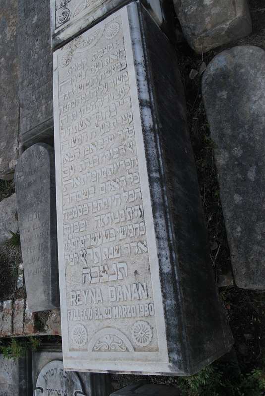 Stèle de danan reyna