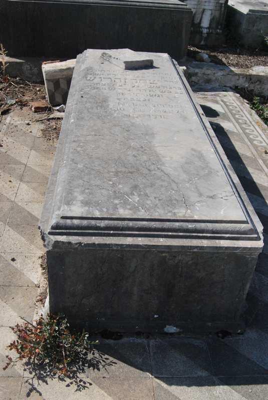 Estela de benarroch