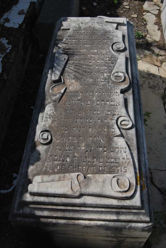 מצבת pariente abraham