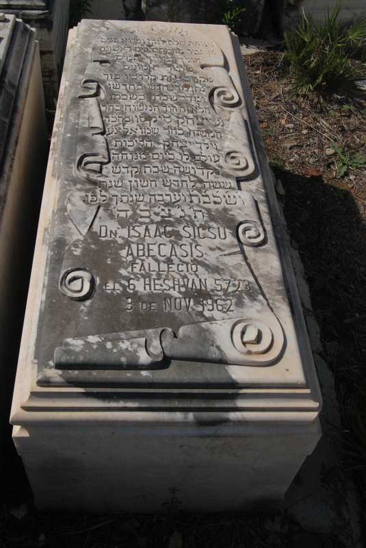 מצבת sicsu abecasis isaac