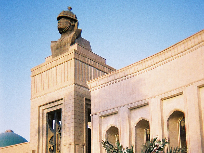 ija-saddam-hussein-s-republican-guard-palace-in-baghdad-june-2003 — page 1 · Iraqi Jewish Archive (NARA) · judeoiraq.org
